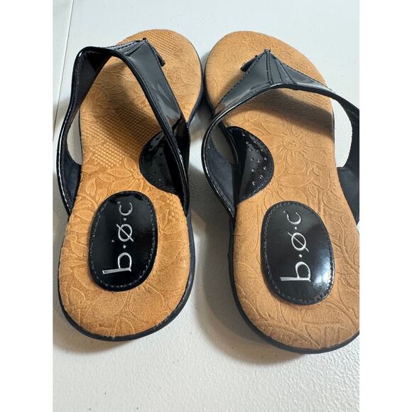 b. o .c. sandals black patent leather vegan flip flops padded insole comfy Sz 8 - Picture 3 of 8